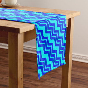 Caminho De Mesa Pequeno Design de Padrão Zig Zag Chevron Azul