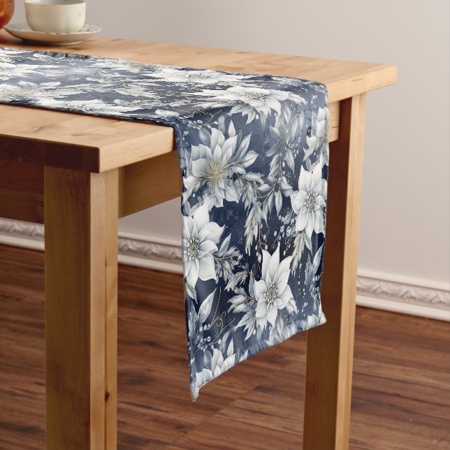 Caminho De Mesa Pequeno Flores Brancas e Berries Holly (No Local)