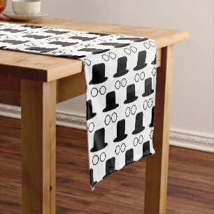 Caminho De Mesa Pequeno Homem Invisível