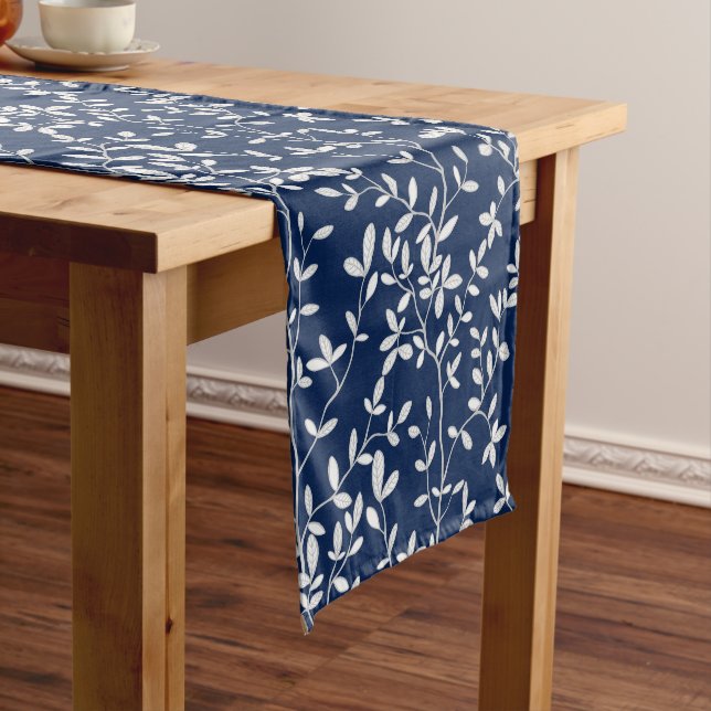 Caminho De Mesa Pequeno Leafline Spread Navy White (No Local)
