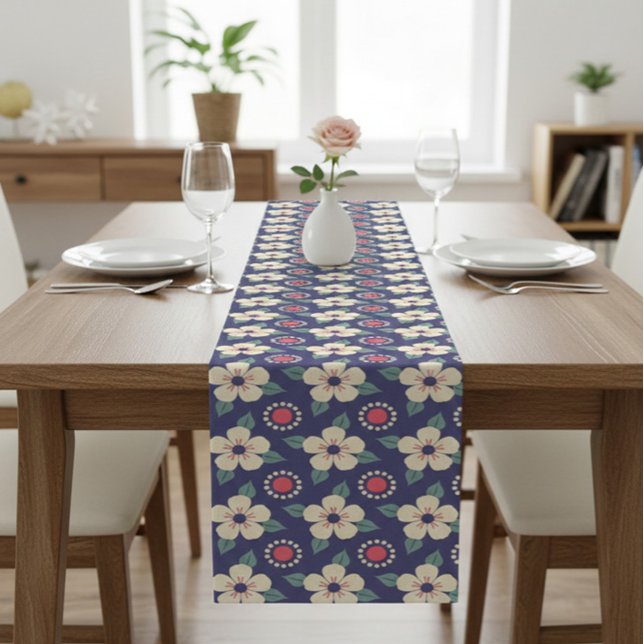 Caminho De Mesa Pequeno Marinho Blue Mesa Runner com Cream Flowers (Criador carregado)
