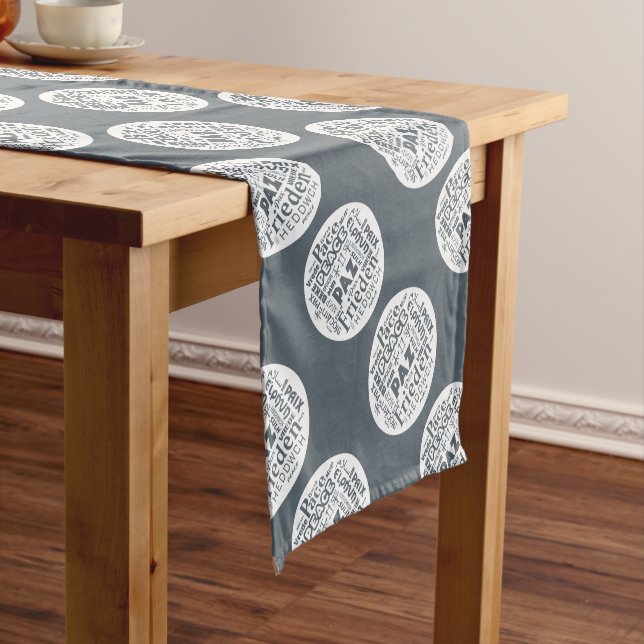 Caminho De Mesa Pequeno Mesa com design de paz multilíngue (No Local)