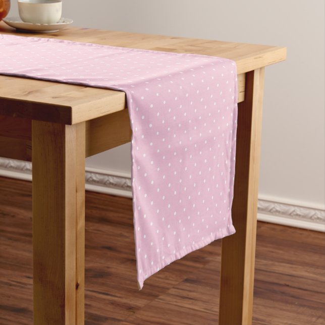 Caminho De Mesa Pequeno Micro Bolinhas Branco - Rosa Claro (No Local)