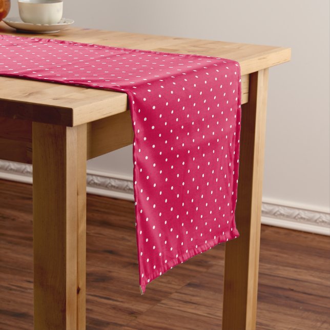 Caminho De Mesa Pequeno Micro Bolinhas Branco - Vermelho Framboesa (No Local)