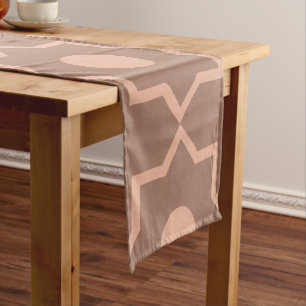 Caminho De Mesa Pequeno Modern Mocha Mousse Forma Geométrica Rosa Dusty
