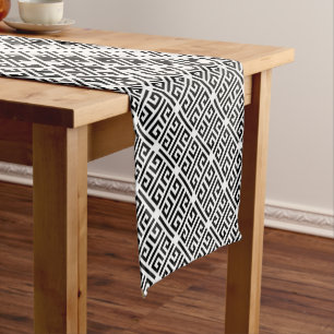 Caminho De Mesa Pequeno Padrão-chave grego preto e branco