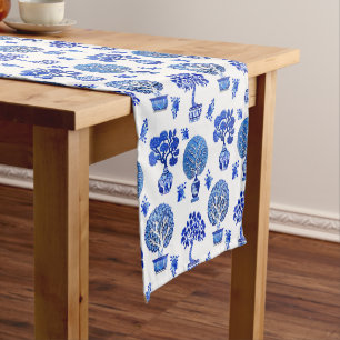 Caminho De Mesa Pequeno Padrão das árvores Bonsai em azul-cobalto e branco