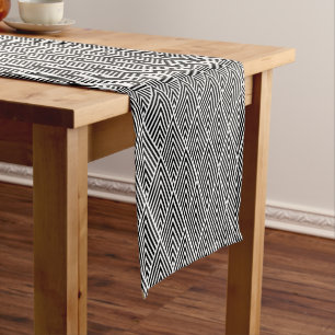 Caminho De Mesa Pequeno Padrão de Diamante de Vintagem Preta e Branca