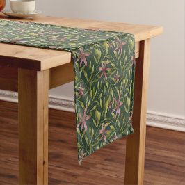 Caminho De Mesa Pequeno Padrão de Flor Rosa Elegante em Fundo Escuro
