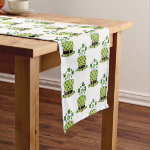 Caminho De Mesa Pequeno Rua de Tablecloth Runner. Dia de Patrick