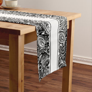 Caminho De Mesa Pequeno Salsa Floral Negra E Barras De Elegante