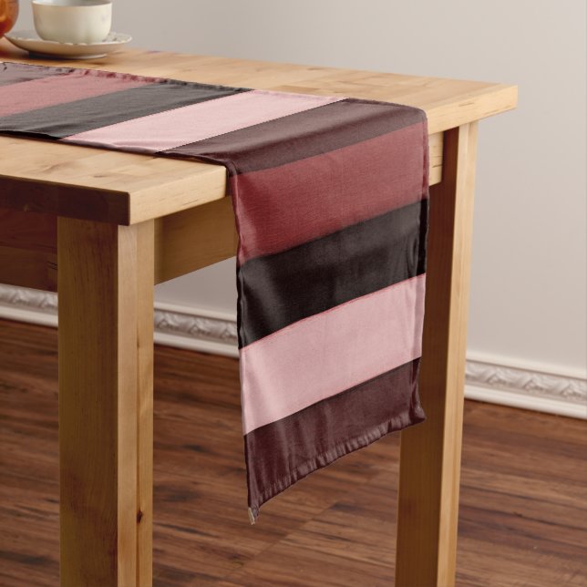 Caminho De Mesa Pequeno Shades of Pink and Burgundy Striped (No Local)