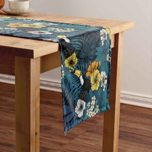 Caminho De Mesa Pequeno Toques e flora tropical, azul, amarelo, laranja (No Local)