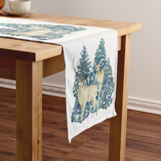 Caminho De Mesa Pequeno Um Par De Veado Na Floresta De Inverno (No Local)