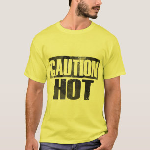 Camisa amarela quente do cuidado