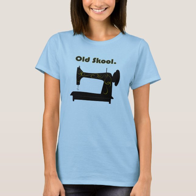 Camisa antiga da máquina de costura (Frente)