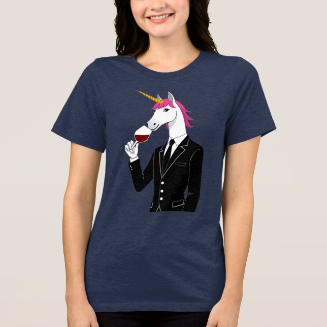 Camisa Bebendo Unicorn (Frente)