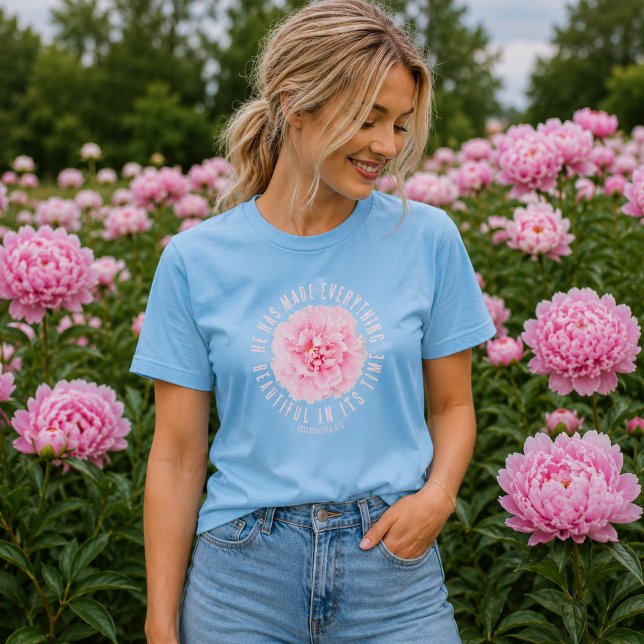Camisa Cristã Azul Bebê com Versículo Bíblico Flor (Elegant Pink Peony Bible Verse Floral Shirt)