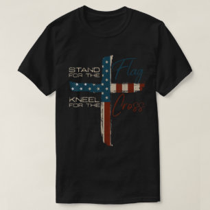 Camisa Cristã Fique de Pé pela Bandeira e Ajoelhe-