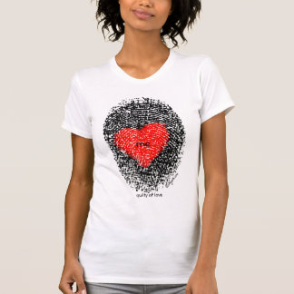 Camisa da impressão digital T do coração do amor