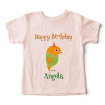 Camisa de bebé com presente de aniversário de páss