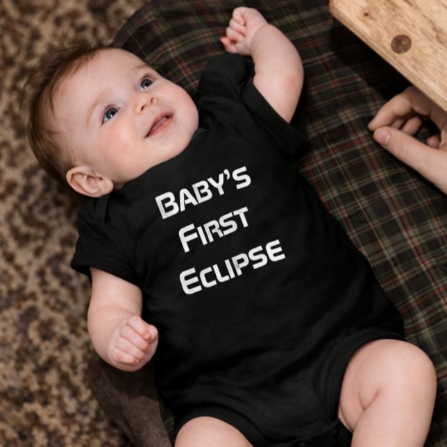 Camisa de bebê Eclipse Solar Primeiro Eclipse do B (Criador carregado)