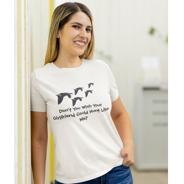 Camisa de Caça da Mulher - Engraçado (Funny hunting womne's shirt.)