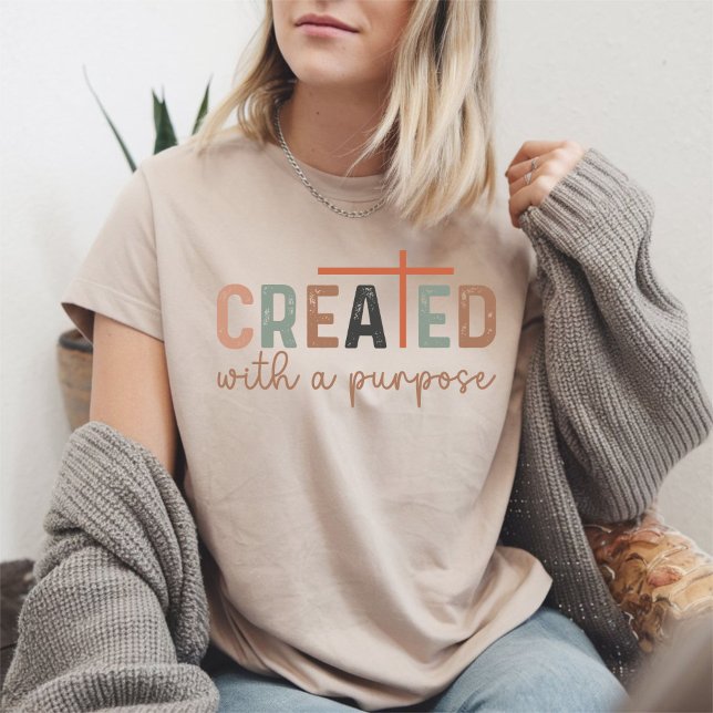 Camisa de fé cristã - Criada com propósito (Criador carregado)