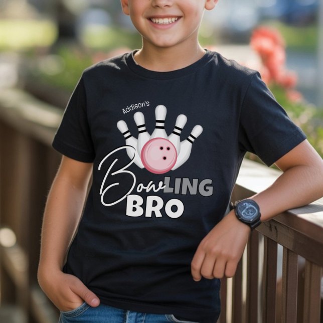 Camisa de festa de aniversário de menina engraçada (Funny BOWling BRO theme girl girl name birthday party matching brother or boy guest black t-shirt )