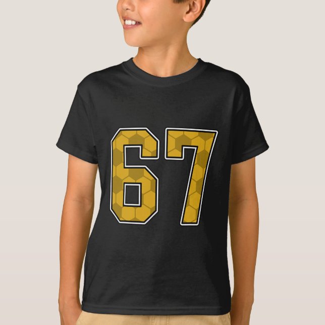 Camisa de Futebol Dourada Padrão Número 67 Uniform (Frente)