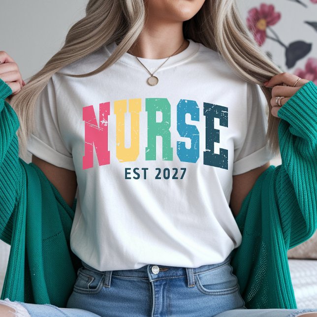 Camisa De Graduação Escolar De Enfermagem, T-Shirt (nurse t-shirt, registered nurse t-shirt, nursing school t-shirt, nurse gift, rn t-shirt, nurse shirt)
