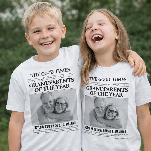 Camisa de Jornal Personalizada, Avós do Ano (Custom Newspaper Kids Shirt, Grandparents of the Year T-Shirt)