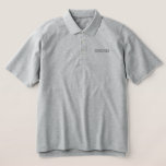 Camisa de Polo Clássico do Mens Groom<br><div class="desc">Esta linda camisa polo clássica para o Groom é mostrada na cor da cinza de urze com letras bordadas de cinza. Personalize este item ou comprar conforme mostrado.</div>