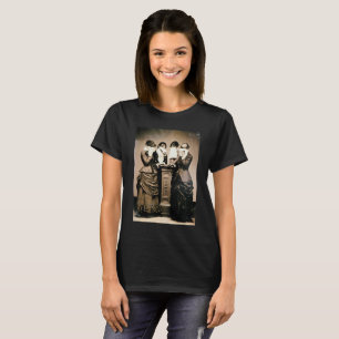 Camisa do T das mulheres da fotografia do