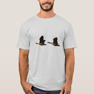Camisa dos gansos do vôo