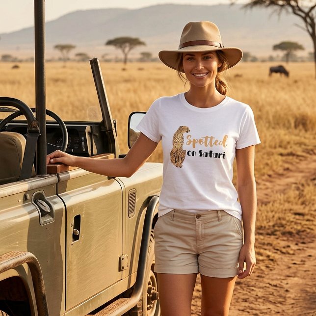 Camisa engraçada de vida selvagem avistada na Safa (Spotted on Safari Funny Wildlife T-Shirt)