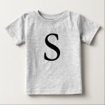 Camisa inicial preta - letra S monograma<br><div class="desc">T camisa para o garoto legal cujo nome começa com S</div>