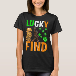 Camisa Lucky Find Bigfoot Feliz Dia de São Patríci
