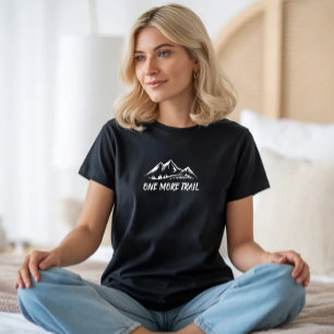 Camisa Minimalista de Montanha com Design de Linha