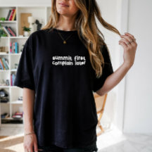 Camisa Minimalista de Montanha com Design de Linha