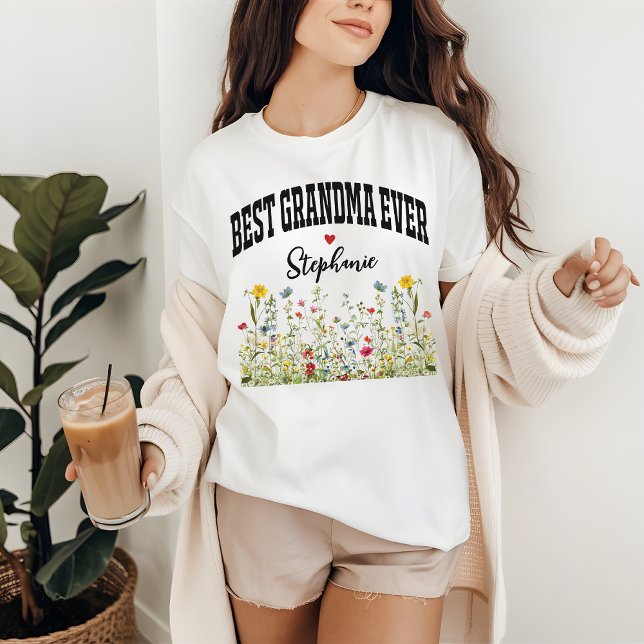 Camisa Personalizada de Flores Silvestres, Present (personalized grandma t-shirt, wildflowers grandma shirt, grandma gift shirt, Mimi shirt gift)