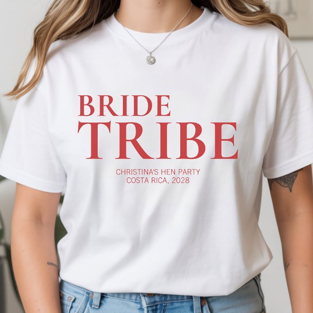 Camisa Personalizada de Presente para a Noiva e as (personalized wedding party shirt, bridal crew matching shirts, modern typography bridal shirt,)