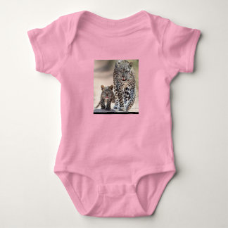 Camisa T