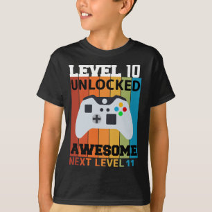 Camisa T de aniversário desbloqueada do nível 10