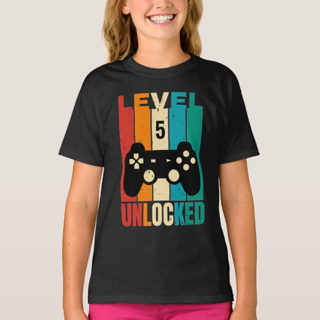 Camisa T Desbloqueada de Nível 5 de Aniversário do (Frente)