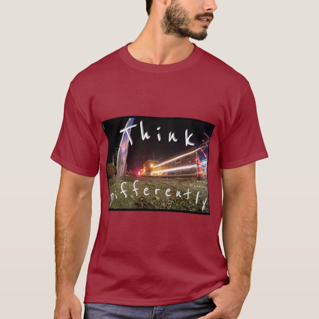 Camisa Think Differently Extended Blundering (Frente)