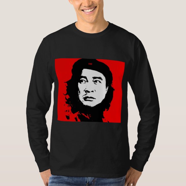 Camisas Chee (com fundo vermelho, logotipo traseir (Frente)