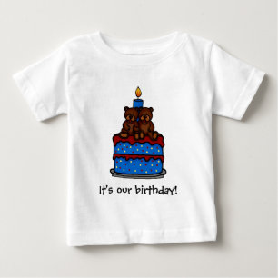 Camisas de aniversário dos gêmeos