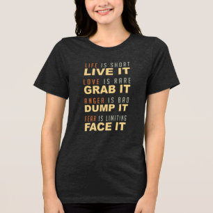 Camisas e jaquetas motivacionais