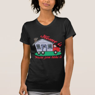 Camisas e presentes no Parque Trailer Funny